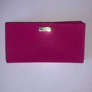 !!!PRICE DROP!!! Kate Spade Wallet
